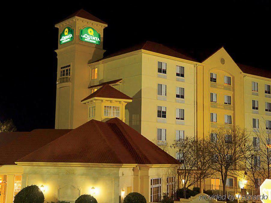 La Quinta By Wyndham Atlanta Ballpark/Galleria Екстериор снимка
